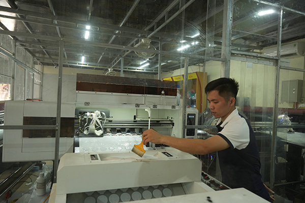 Hình ảnh kho hàng, máy móc Anh Đức Tài - Đồng Phục Anh Đức Tài - Công Ty TNHH Anh Đức Tài