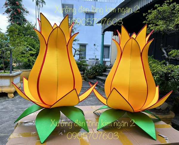 Đèn lồng hoa sen trang trí đám