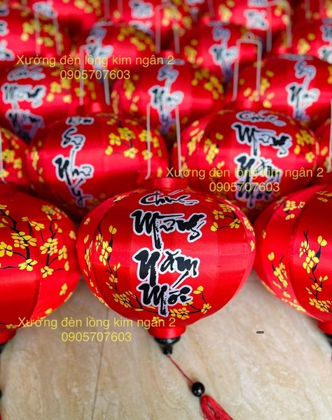 Đèn lồng Hội An in chữ Tết