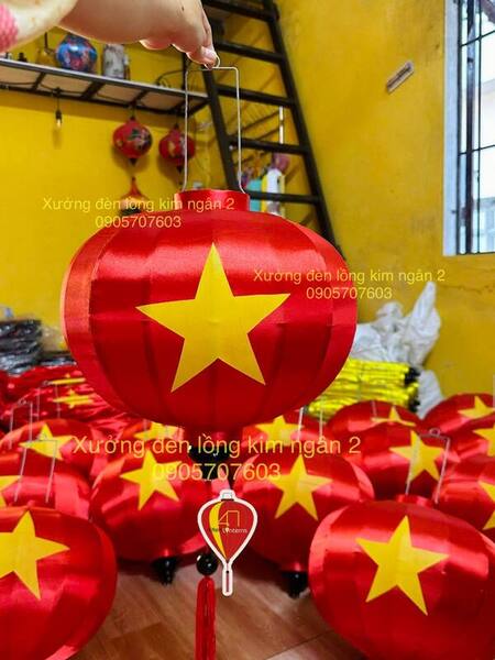 Đèn lồng Hội An in sao vàng