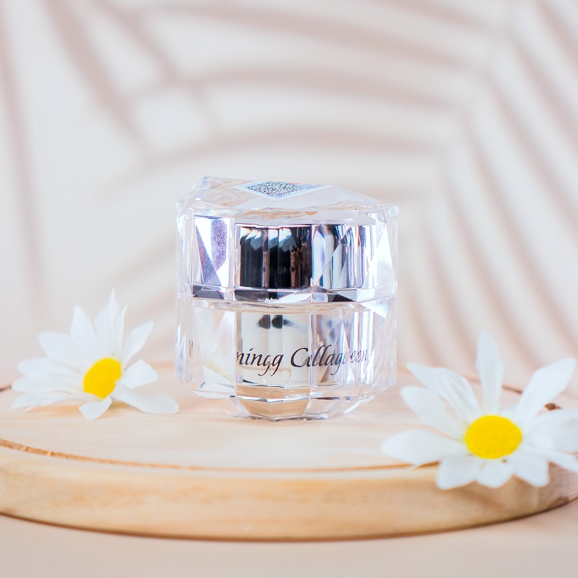 Kem dưỡng trắng da cao cấp collagen Holy Care - Mỹ Phẩm Dưỡng Da True Beauty - Công Ty TNHH Thương Mại Dịch Vụ True Beauty