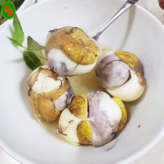 Trứng gà ác lộn
