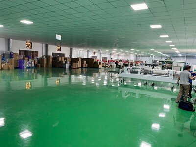 Xưởng sản xuất - Công Ty TNHH Sản Xuất Đông Triển