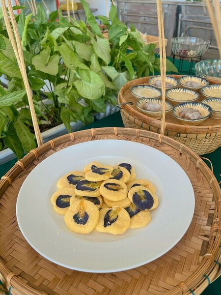 Sản phẩm từ hoa