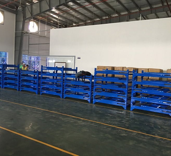 Pallet sắt