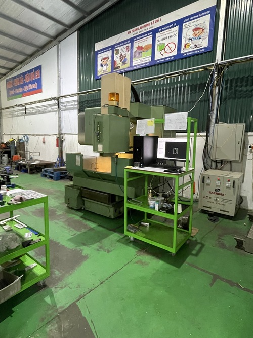 Máy móc thiết bị - Gia Công Phay Tiện CNC Tiến Dũng - Công Ty TNHH Công Nghiệp Tiến Dũng