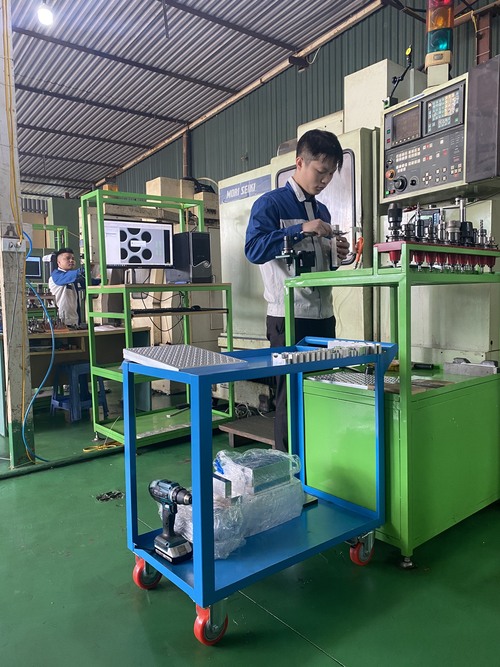 Máy móc thiết bị - Gia Công Phay Tiện CNC Tiến Dũng - Công Ty TNHH Công Nghiệp Tiến Dũng