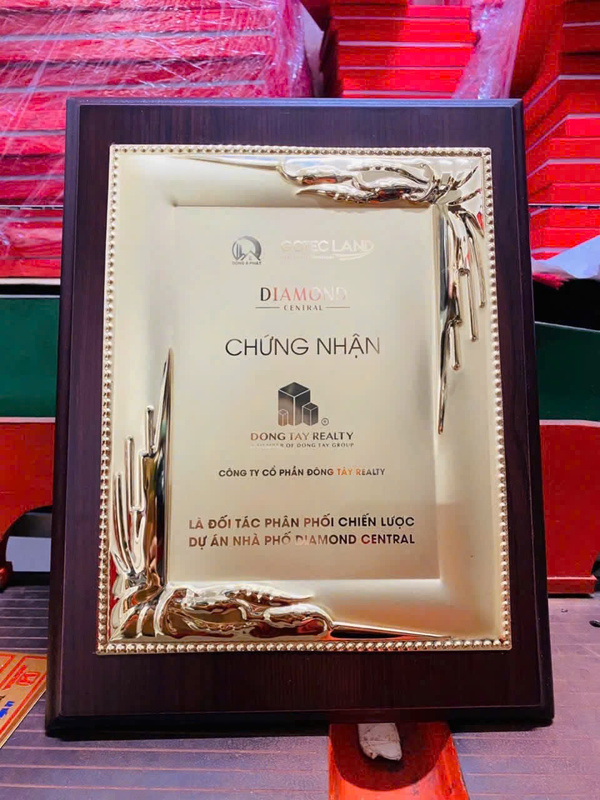 Bảng vinh danh