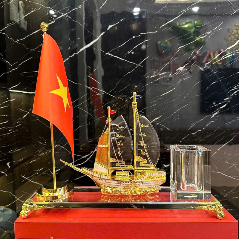 Biểu trưng để bàn pha lê