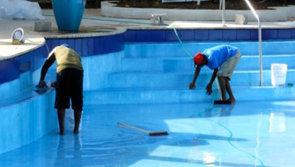 Bảo trì hồ bơi - Thiết Kế Xây Dựng Hồ Bơi Phúc Hải - Công Ty TNHH Xây Dựng Thương Mại  Kỹ Thuật Phúc Hải