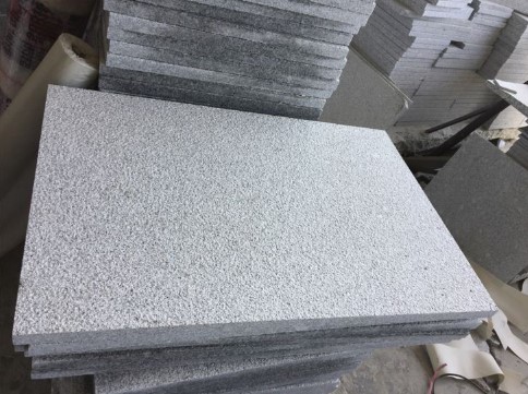 Đá ốp lát sân vườn - Thiết Kế Xây Dựng Hồ Bơi Phúc Hải - Công Ty TNHH Xây Dựng Thương Mại  Kỹ Thuật Phúc Hải