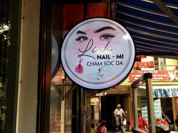 Biển vẫy hộp đèn Nail, mi