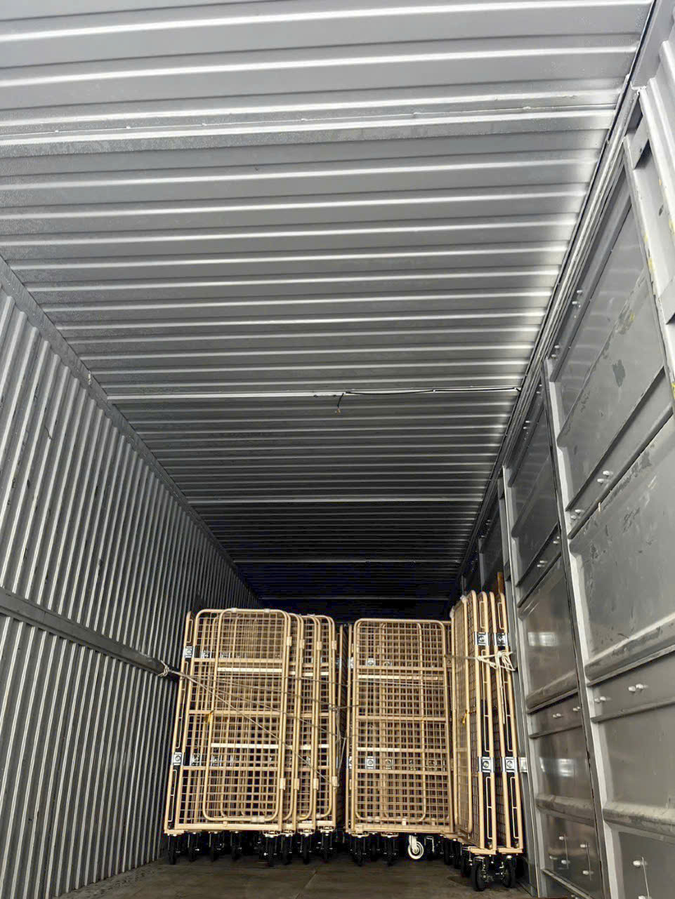Xe đẩy lồng sắt xếp gọn