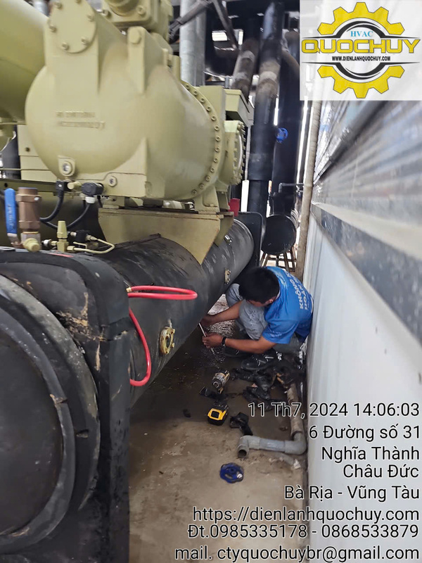 Sửa chữa máy lạnh chiller - Điện Lạnh Công Nghiệp Quốc Huy - Công Ty TNHH Dịch Vụ Và Thương Mại Cơ Điện Lạnh Quốc Huy