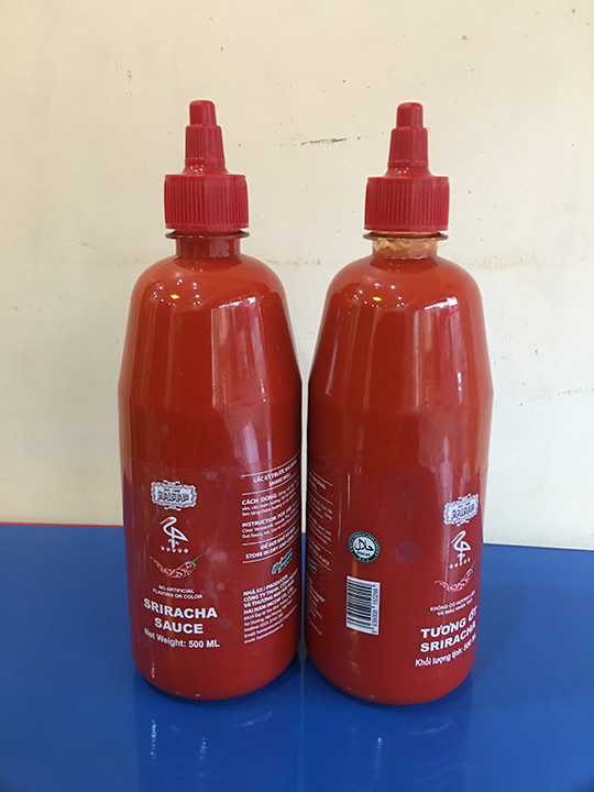 Tương ớt Sriracha 500ml mác con hạc Hải Nam