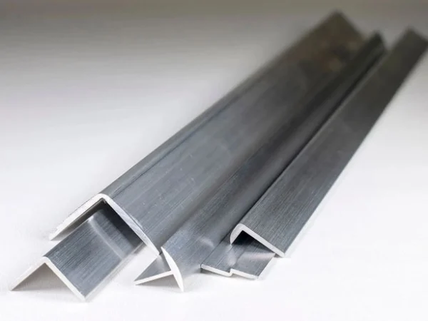 Thanh V inox 430 - Inox Cường Thịnh - Công Ty TNHH Inox Công Nghiệp Cường Thịnh