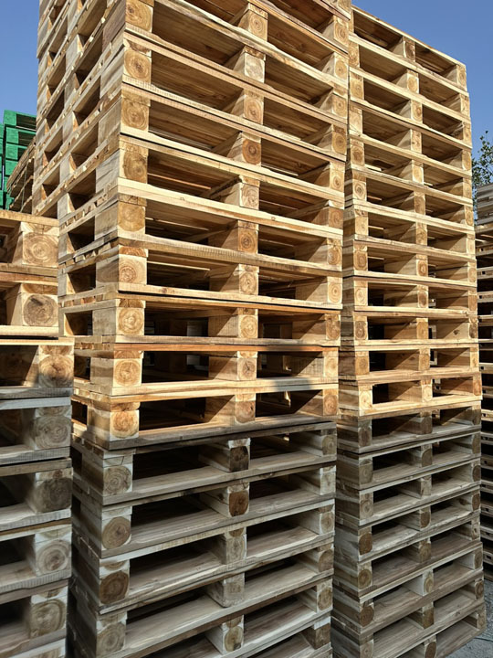 Pallet gỗ - Pallet HVG - Công Ty TNHH Đầu Tư & Sản Xuất HVG