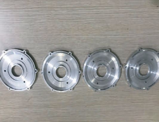 Gia công tiện, phay CNC