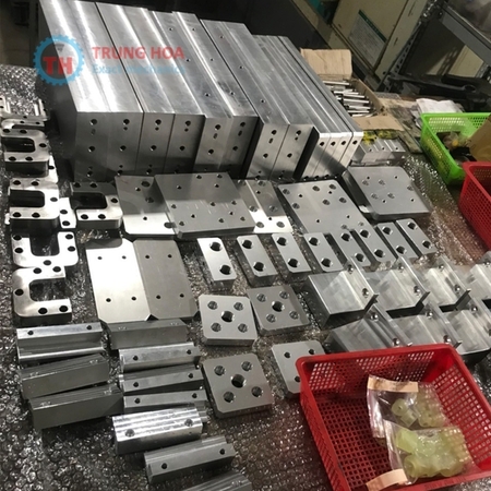 Phay CNC - M02