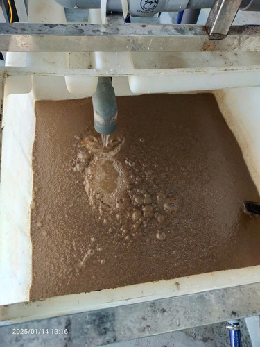 Tẩy cáu cặn máy nén khí