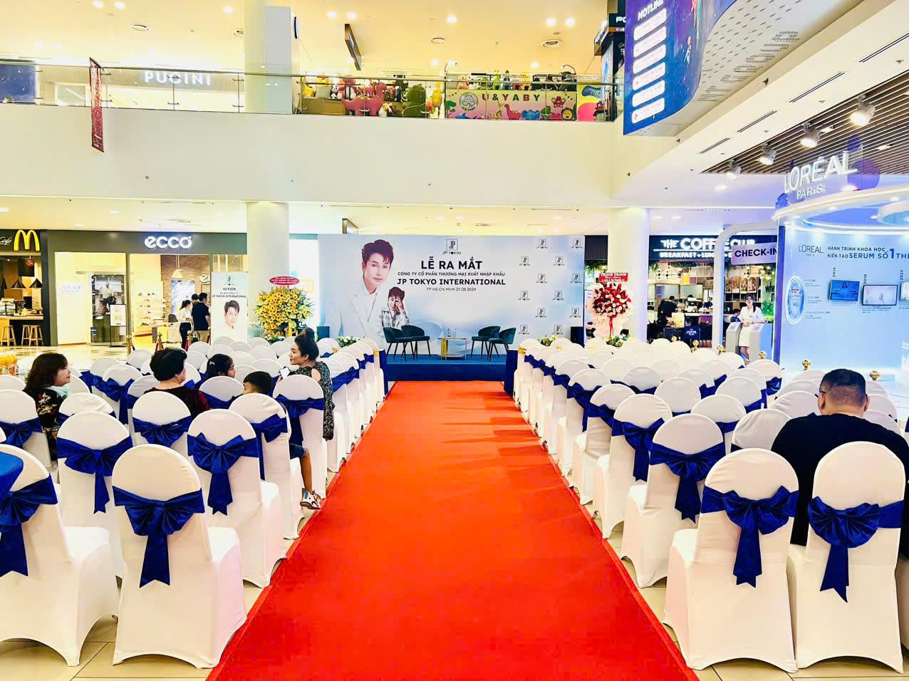 Tổ chức sự kiện - Công Ty TNHH Thương Mại Dịch Vụ Sự Kiện EVENTWORLD