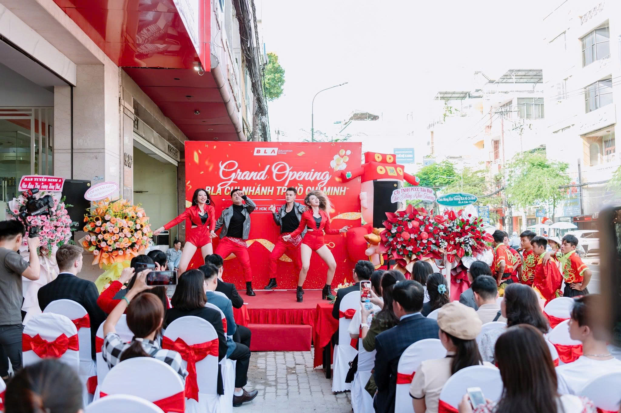 Tổ chức sự kiện - Công Ty TNHH Thương Mại Dịch Vụ Sự Kiện EVENTWORLD