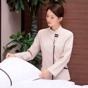 Quần áo tạp vụ