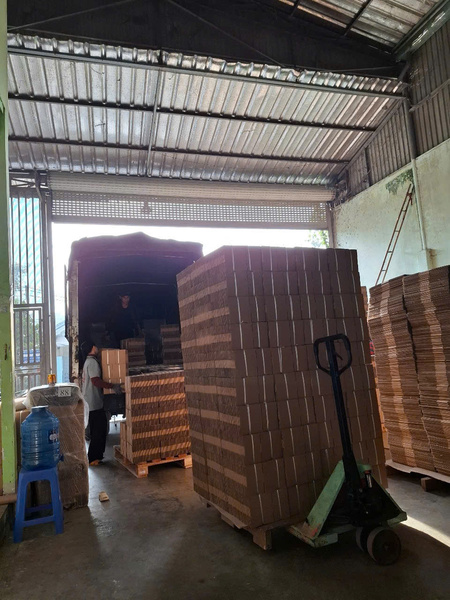Hình ảnh kho hàng Hoàng Nam Thư - Thùng Carton Hoàng Nam Như - Công Ty TNHH Sản Xuất Thương Mại Hoàng Nam Như