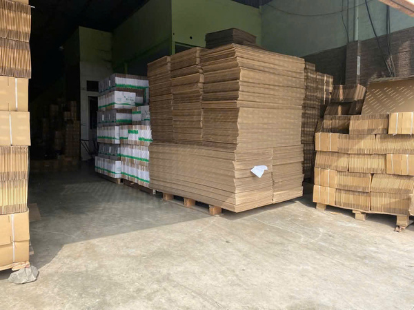 Hình ảnh kho hàng Hoàng Nam Thư - Thùng Carton Hoàng Nam Như - Công Ty TNHH Sản Xuất Thương Mại Hoàng Nam Như