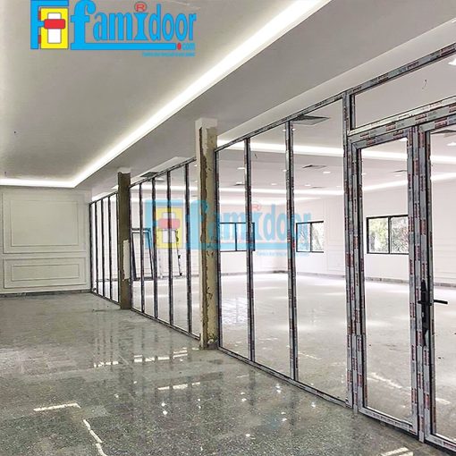 Vách kính chống cháy 13 - FamiDoor - Công Ty Cổ Phần Tập Đoàn SaigonDoor