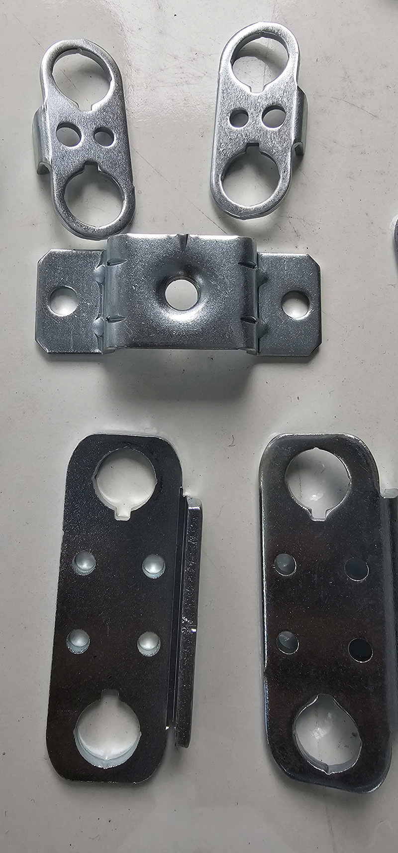 Xi mạ kẽm màu xanh CR3+