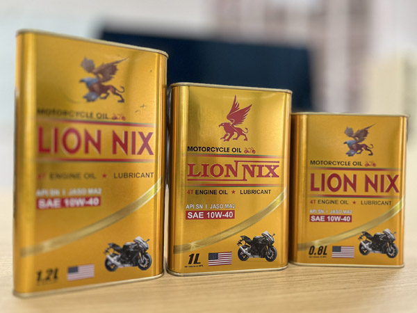 Lon kim loại dầu nhớt xe máy