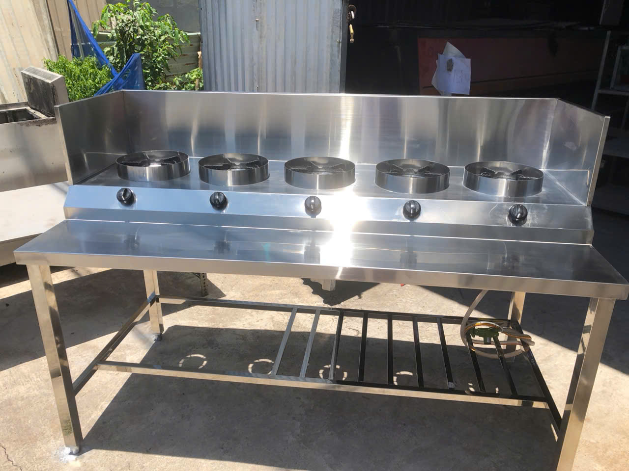 Bếp bánh xèo - Bếp Công Nghiệp Inox Sài Gòn - Công Ty TNHH Sản Xuất Thương Mại Dịch Vụ Cơ Khí Sài Gòn