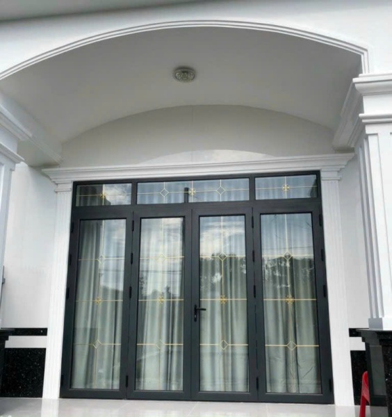 Cửa nhôm kính - Công Ty TNHH Sản Xuất Thương Mại Dịch Vụ Vinta Door Thái Tiến
