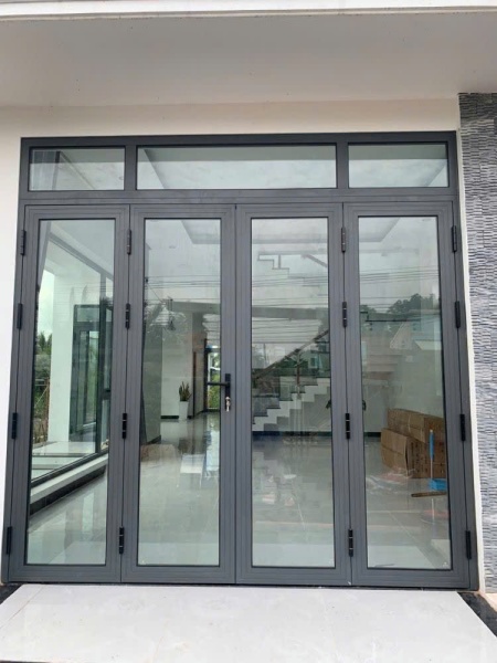 Cửa nhôm kính - Công Ty TNHH Sản Xuất Thương Mại Dịch Vụ Vinta Door Thái Tiến