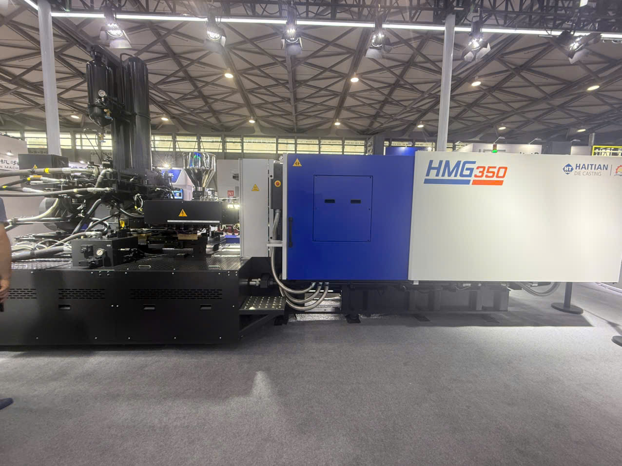 Máy Haitian HMG 350