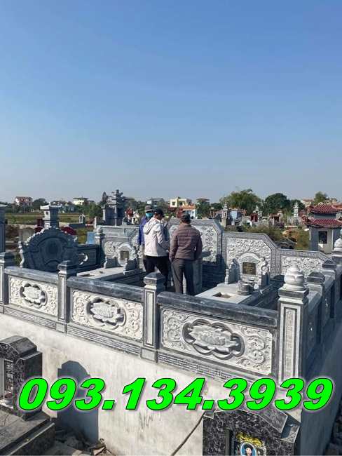 Lan can lăng mộ