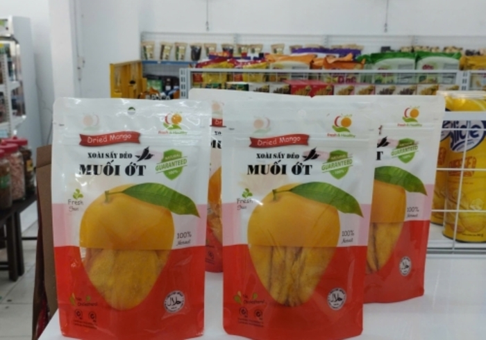 Xoài sấy dẻo muối ớt