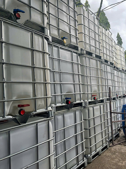 Tank nhựa IBC - Thùng Phuy Thu Hương - Công Ty TNHH Xây Dựng Thương Mại Dịch Vụ Thu Hương