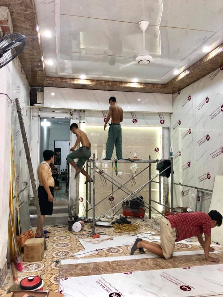 Hình ảnh thi công - Tấm Nhựa ốp Tường Thăng Long - Công Ty Cổ Phần Tư Vấn Xây Dựng Và Nội Thất Thăng Long