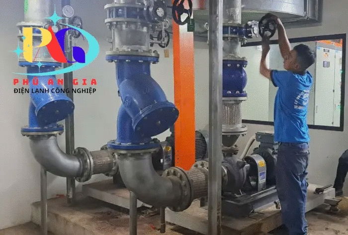 Bảo trì máy chiller - Cơ Điện Lạnh Phú An Gia - Công Ty TNHH Cơ Điện Lạnh Phú An Gia
