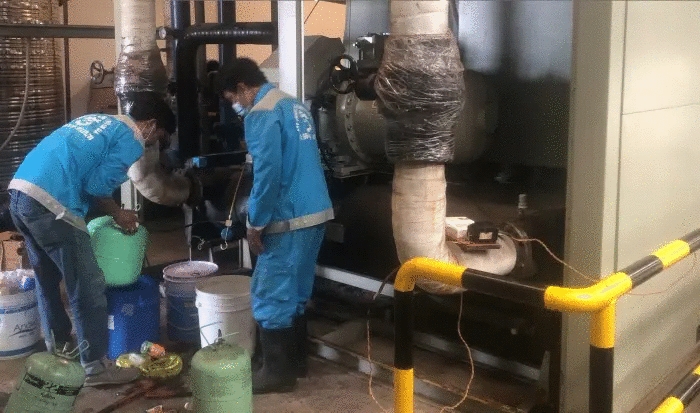 Sửa máy chiller trục vít Hanbell - Cơ Điện Lạnh Phú An Gia - Công Ty TNHH Cơ Điện Lạnh Phú An Gia