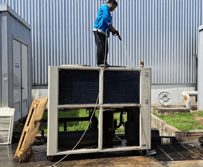 Vệ sinh bảo dưỡng chiller - Cơ Điện Lạnh Phú An Gia - Công Ty TNHH Cơ Điện Lạnh Phú An Gia