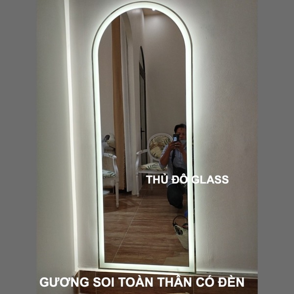 Gương soi toàn thân có đèn Led - Nhà Máy Sản Xuất Gương Kính Dán Tường Theo Yêu Cầu Gương Kính Thủ Đô Glass - Công Ty Cổ Phần Thủ Đô Glass