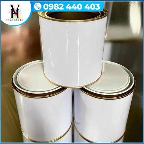 Lon đựng dầu nhớt