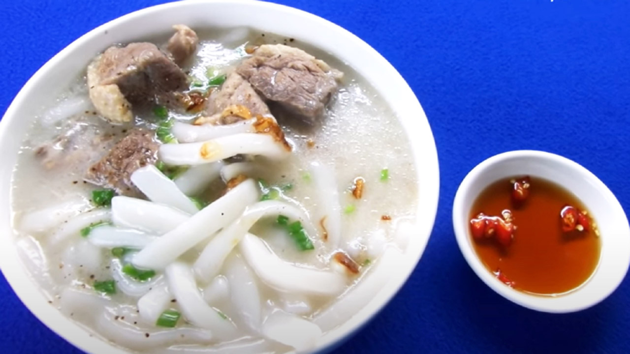 Bánh canh bột xắt