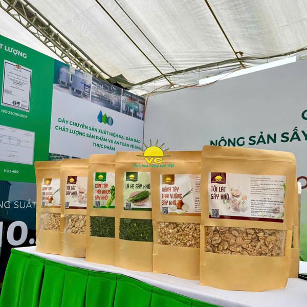Hình ảnh tham dự hội chợ, triển lãm - Nhà Máy Sản Xuất Và Chế Biến Nông Sản Vũ Công - Công Ty TNHH Một Thành Viên Vũ Công