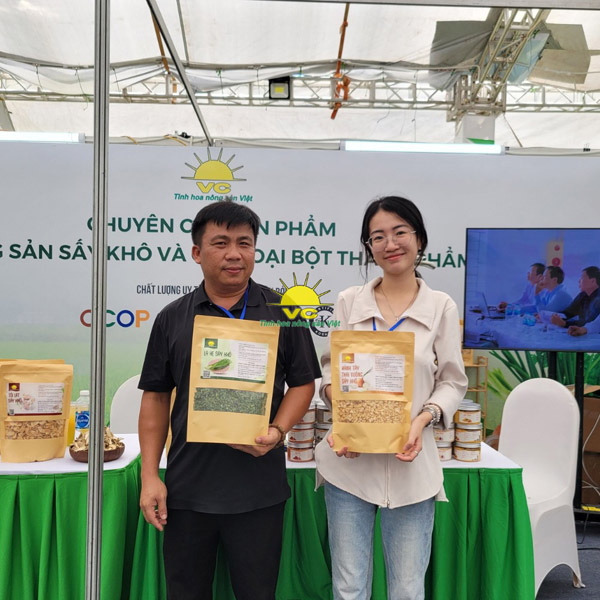 Hình ảnh tham dự hội chợ, triển lãm - Nhà Máy Sản Xuất Và Chế Biến Nông Sản Vũ Công - Công Ty TNHH Một Thành Viên Vũ Công