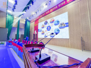 Hoàn thiện hệ thống âm thanh, ảnh sáng tại trung tâm hội nghị Đô Lương