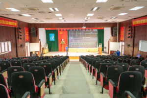 Hoàn thiện hệ thống âm thanh, ảnh sáng tại trường đại học Quảng Bình